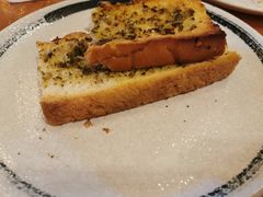 餐前蒜香法包-PIZZA BIANCA(万象城店)