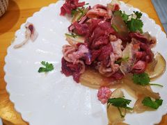-榕江牛瘪牛肉火锅
