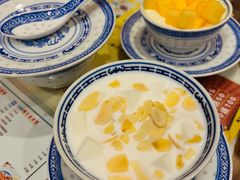 -广信牛奶甜品世家(台东店)