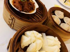 -万龙洲海鲜(大兴绿地缤纷城店)