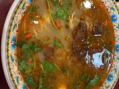 -金杨拉面王小吃面馆·牛三宝面·红烧牛肉粉