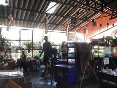 -Tikky Cafe