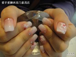 爱手爱脚水晶甲-摩睫+皮肤管理·科学美容中心