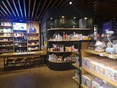 -九木杂物社(江宁金鹰广场店)
