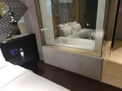 -扬州东关街文昌阁桔子水晶酒店