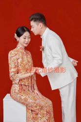 -二十一世纪婚纱摄影(省府前街店)