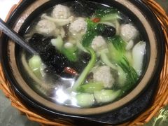 -临街徽菜馆·正宗黄山味