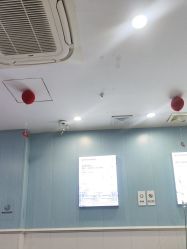 -蕾特恩专业祛痘·皮肤管理
