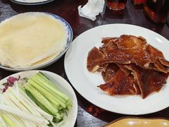 -余杨鸭鸭餐厅