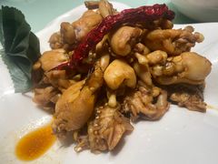 至尊辣得跳-湖锦酒楼·32年地道湖北菜(光谷店)