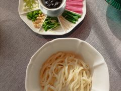 -秀儿四九城·新京菜(亚运村鸟巢店)