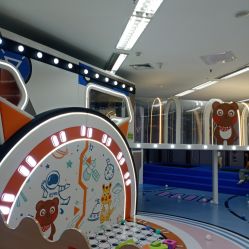 -孩子王童乐园(西安盛龙店)