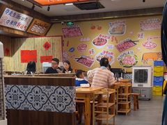 -黔三一夺夺粉酸汤火锅(百信店)