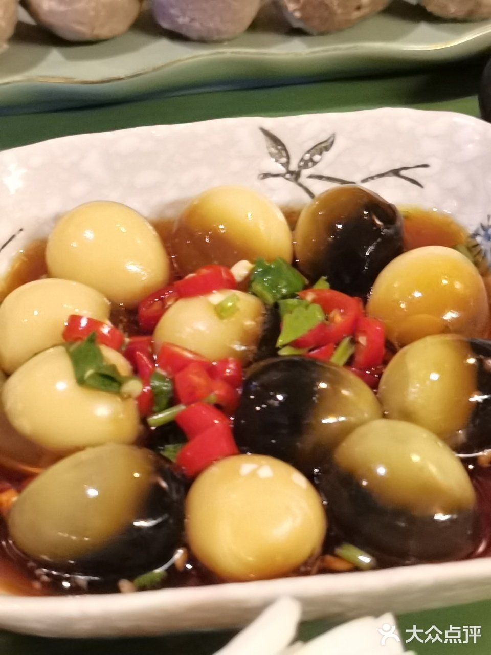 十秒吊龙：现点现切的牛肉，都市当天购买的 很新鲜