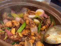 -胡须佬鸡煲四季火锅店(石厦西村直营店)