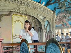 -魅力边城旋转餐厅