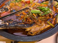 -鸣记脆皮烤鱼·海鲜烤鱼(三八广场店)