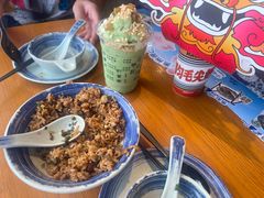 -包整·丝娃娃(一览甲秀楼风景店)