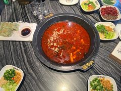 -老船舫·现做活鲜鱼馆(东郊记忆店)