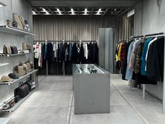 -BALENCIAGA(恒隆广场店)