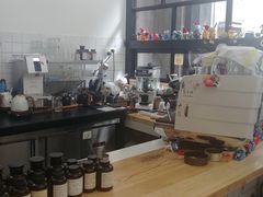 -无牌咖啡&酒馆
