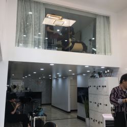 门口在这里-OnHair造型