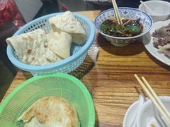 大饼-三中高皇羊肉馆