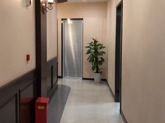 -泰康拜博口腔(松江印象城臻尔店)