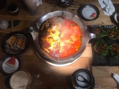 台式麻辣锅-湊湊火锅·茶憩(杭州湖滨银泰in77店)
