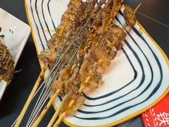 -许哥东北烧烤·铁丳烤串·宫后夹肉(繁花中心店)