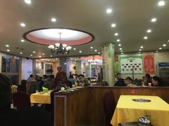 大堂-清真·马家火锅美食城(镇江北路店)