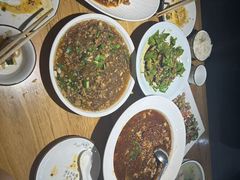 -小三峡食府(西五路店)