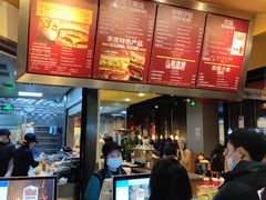 -The Habit Burger Grill 哈比特汉堡(复兴soho店)