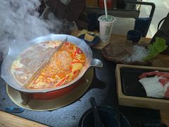 -湊湊火锅·茶憩(南京东路悦荟店)