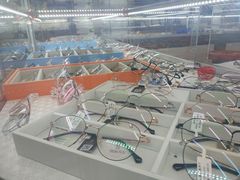 -明月眼镜(三坝店)
