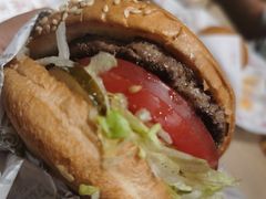 -The Habit Burger Grill 哈比特汉堡(爱琴海店)