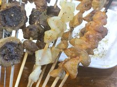 -哈尔滨小酒馆·鲜肉现穿自助烧烤(康新花园店)