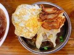 -金枫锅贴(滨江·凯旋门店)