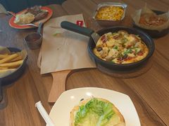 -必胜客(威高广场店)