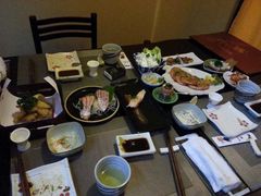-千鹤日本料理(穿山路店)