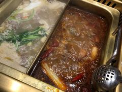 -东巴人鱼豆花火锅(幸福街店)