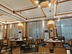-湘力力小院·鱼汤泡饭(枫林路店)