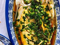 清蒸白水鱼-邱记私房菜·十八年本地菜