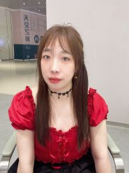 -PE SALON