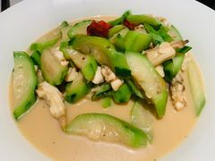 -汤城小厨•粤菜•靓汤(苏州街店)