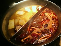 -湊湊火锅·茶憩(新中关购物中心店)
