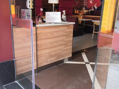 门面-尊宝比萨(中山八店)