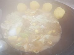 -粘豆包柴火铁锅炖