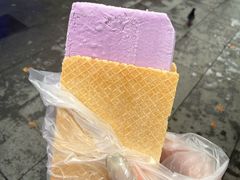-詹爷爷乌节路街头冰淇淋