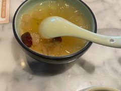-蝴蝶里·粤菜·点心(滨江龙湖店)